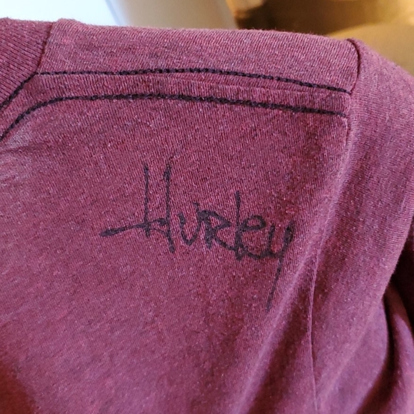 Hurley t-shirt - Picture 2 of 2